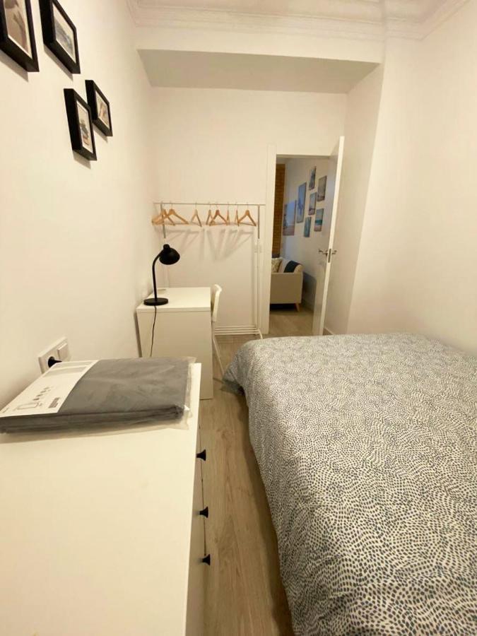 Malvarrosa Private Rooms In Shared Apartment Valencia Luaran gambar